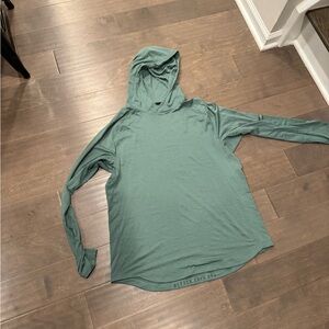 Lululemon dry sense license to train hoodie size XL green